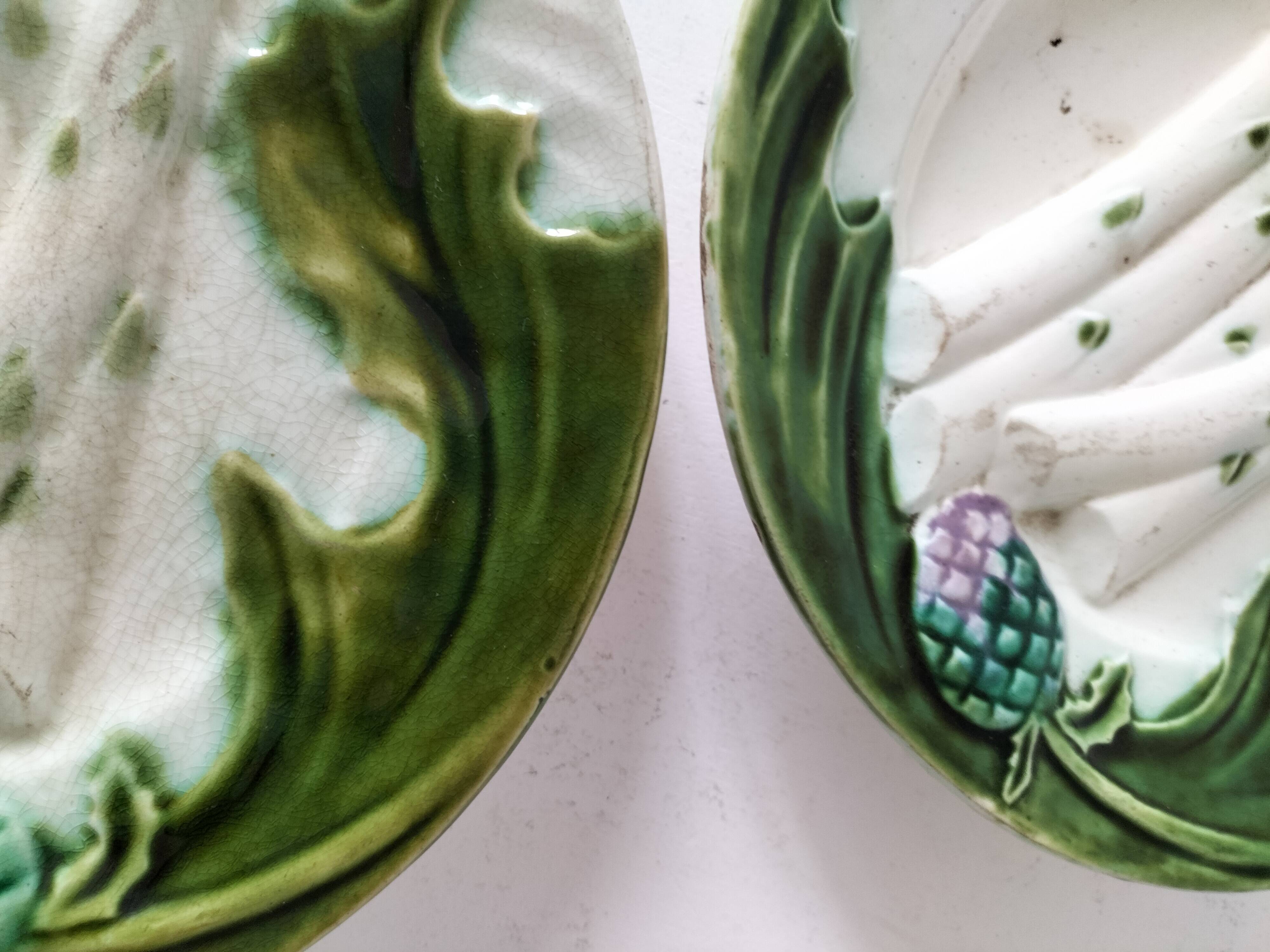 Assiettes barbotine Salins – décor asperges & artichaut