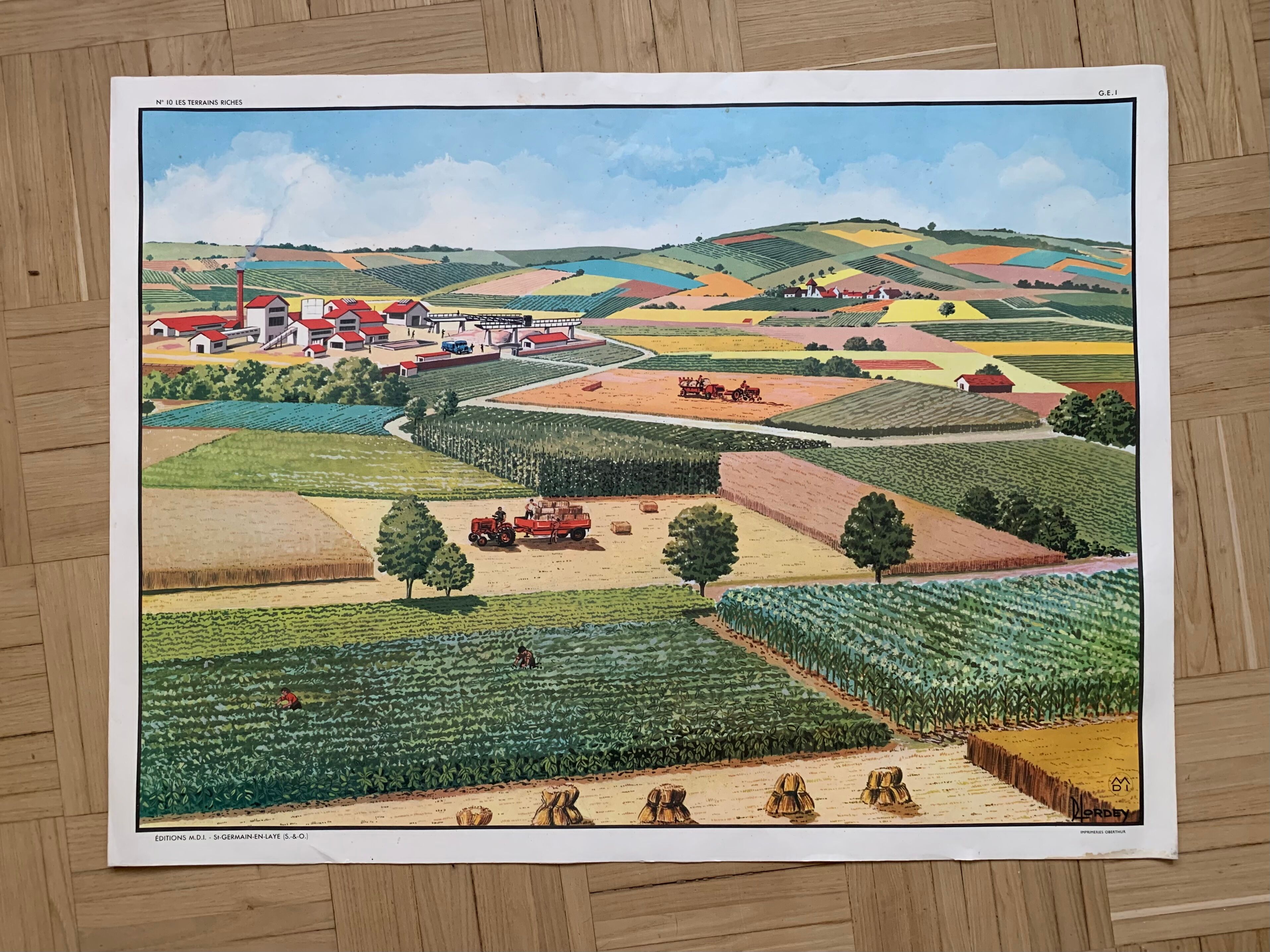 Pedagogical school poster frame