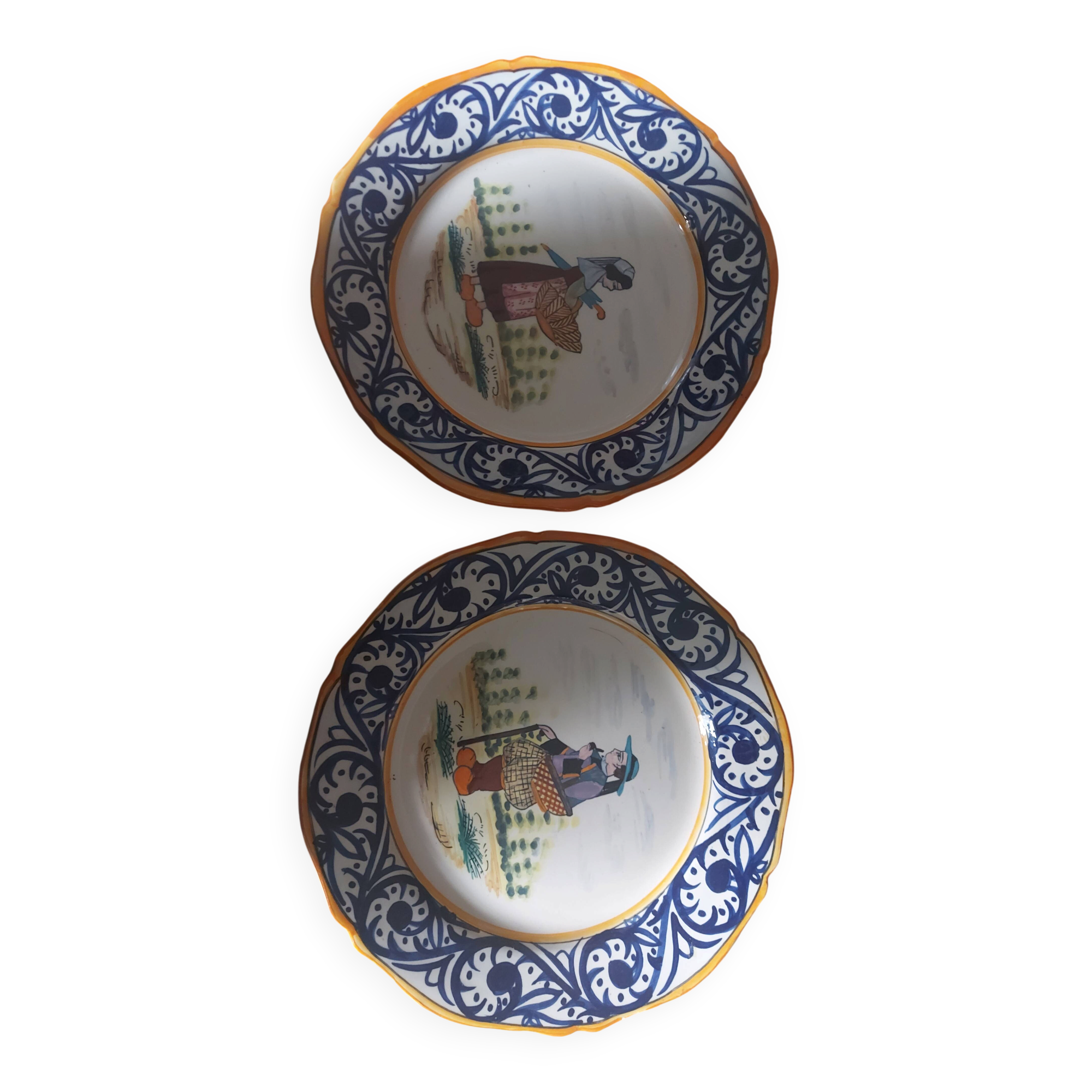 2 decorative Breton plates signed HB Quimper