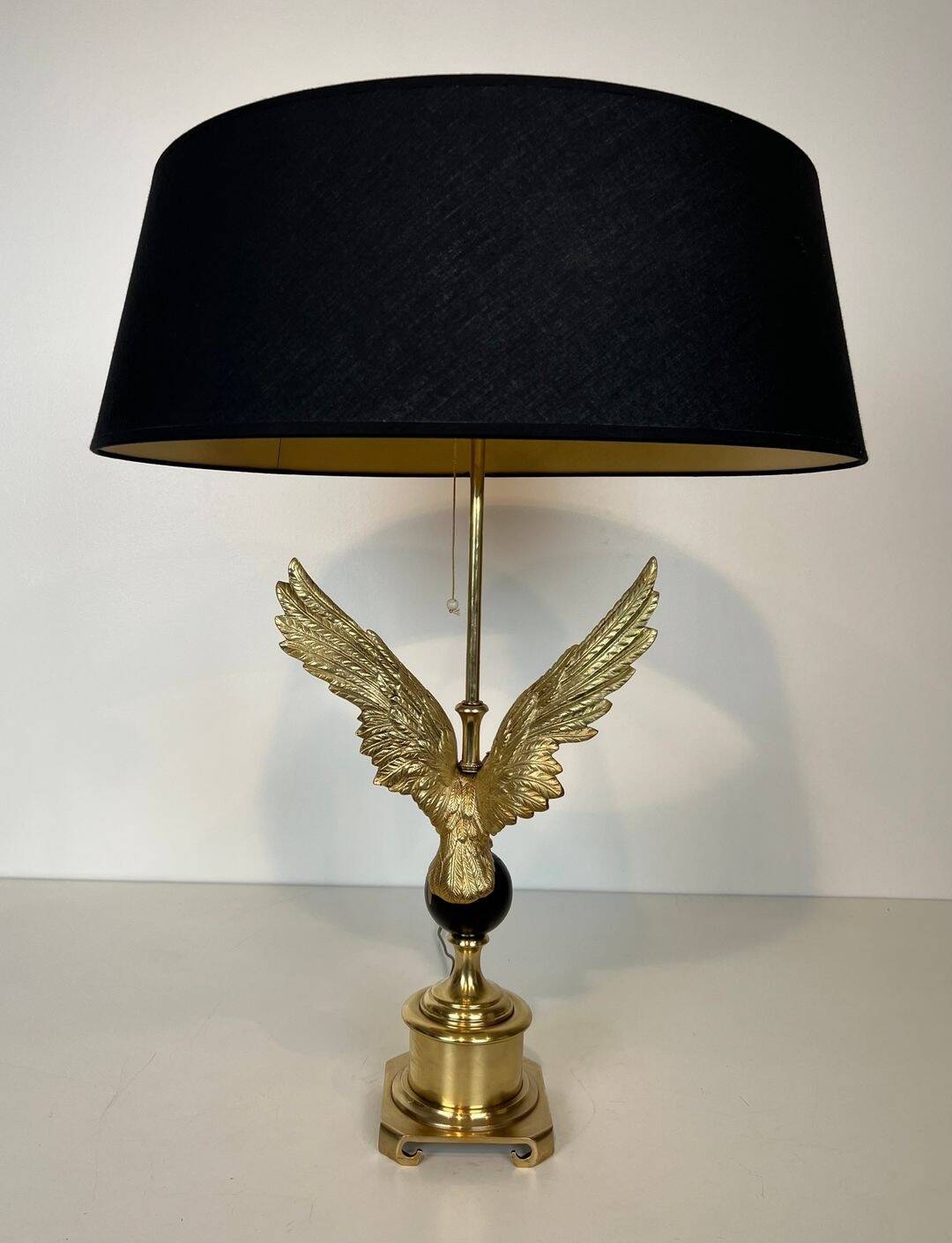 Royal Eagle Table Lamp in Bronze, in the Style of Maison Charles, Work