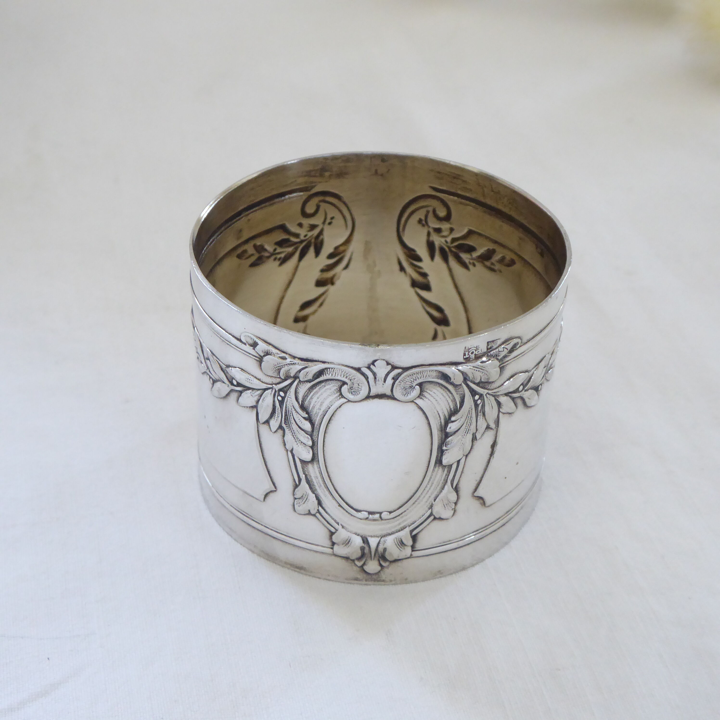 Silver metal towel ring