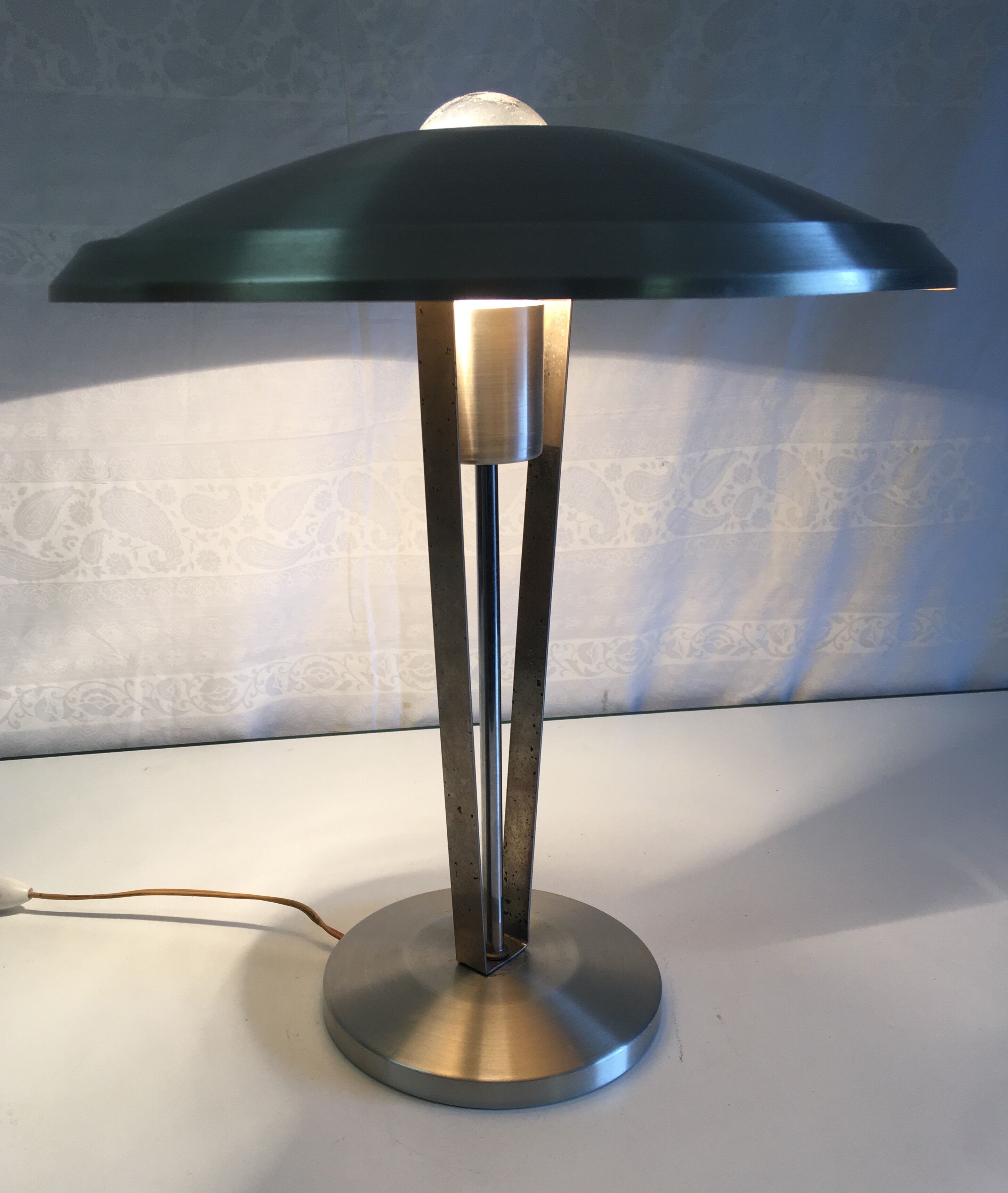 Aluminium "mushroom" desk lamp mid. 20th