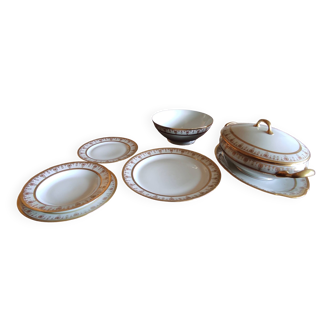 Limoges porcelain service, 1960, royal decor,