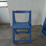 Set of 4 vintage folding chairs