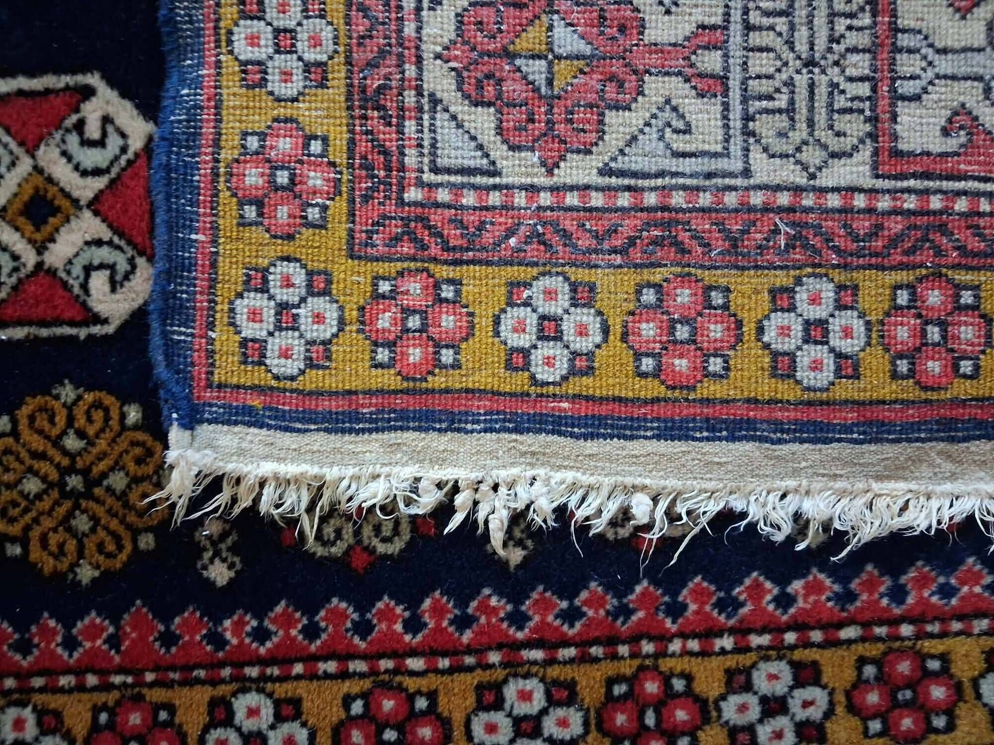Handmade Caucasian Shirvan rug 229x140cm