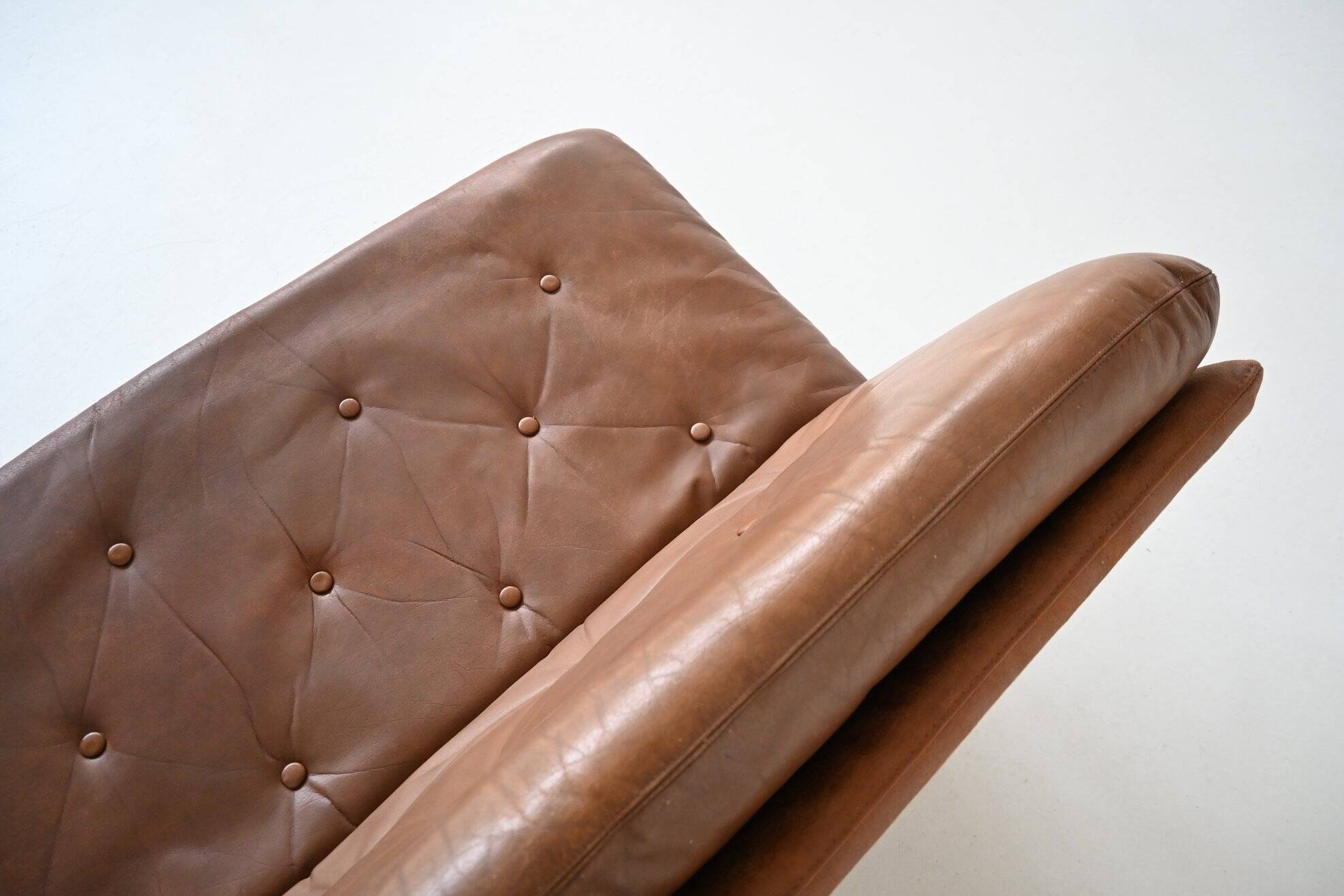 Kho Liang Ie model C683 two-seater sofa Artifort The Netherlands 1968