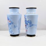 Paire de Vases en Porcelaine – Milieu XIXe