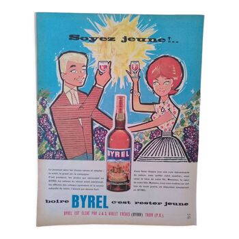 Une publicité papier boisson Byrel