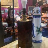 Chic table lamp with lampshade