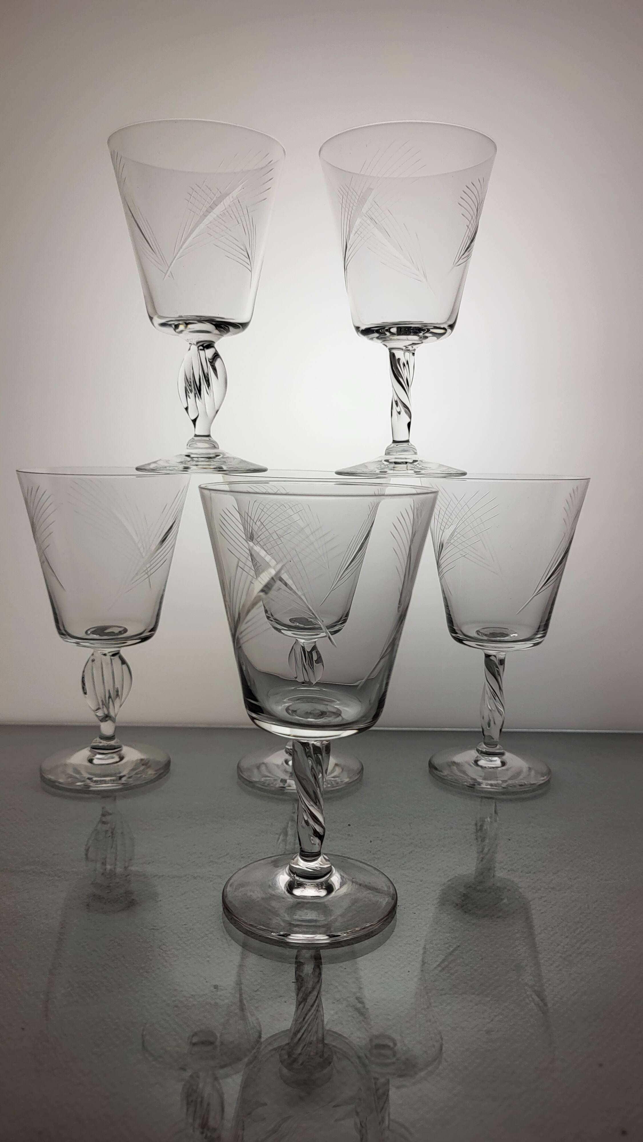 6 crystal wine glasses from the 60s (wheat)