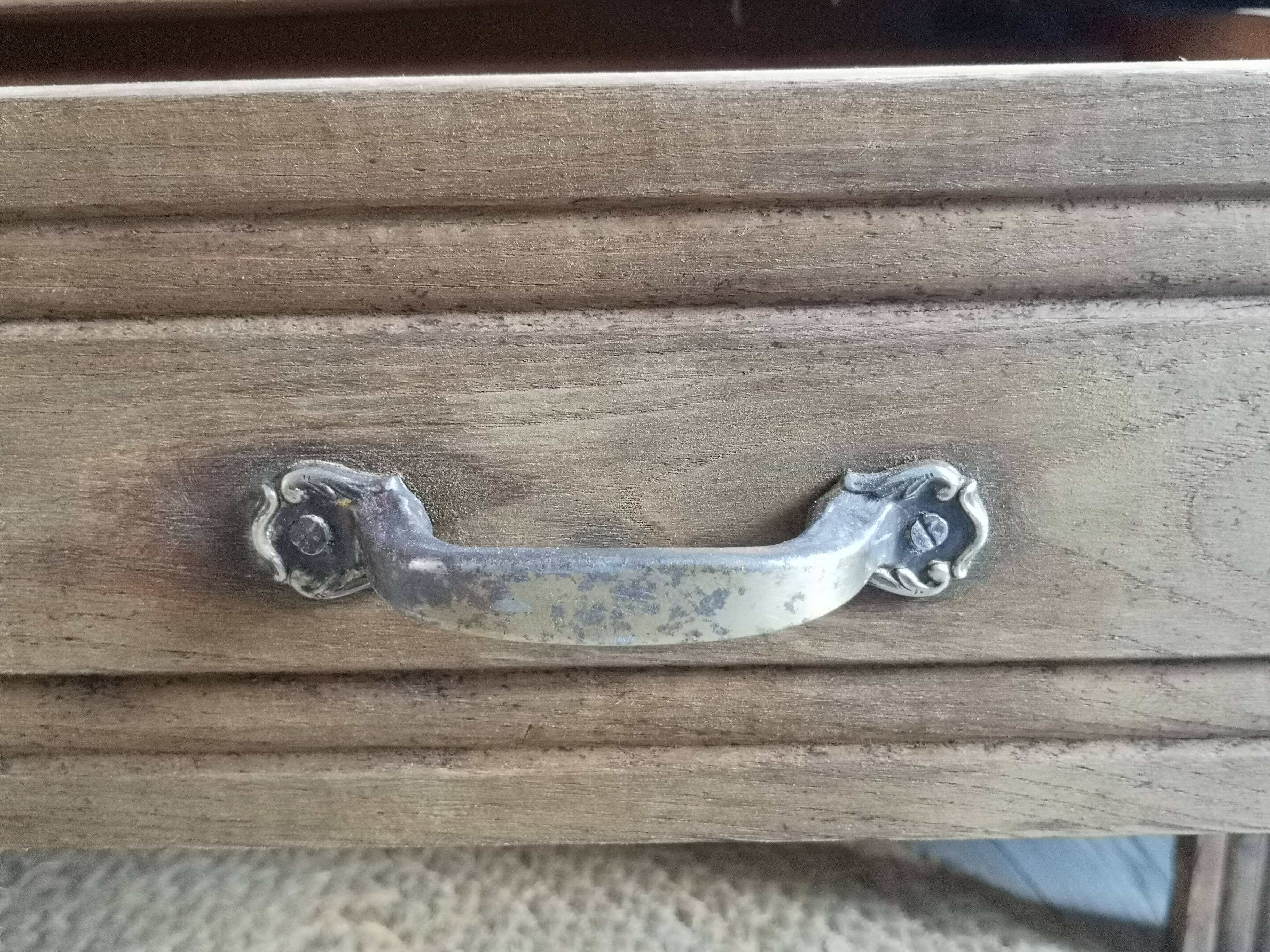 Stripped parisian wardrobe, raw wood