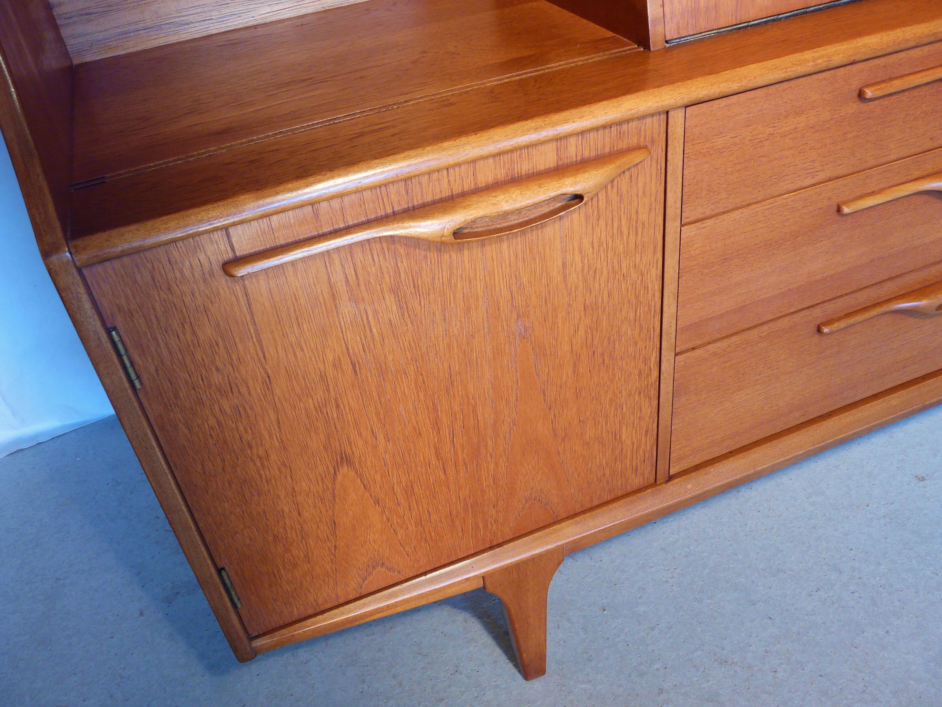 Scandinavian sidbeoard in Jentic teak