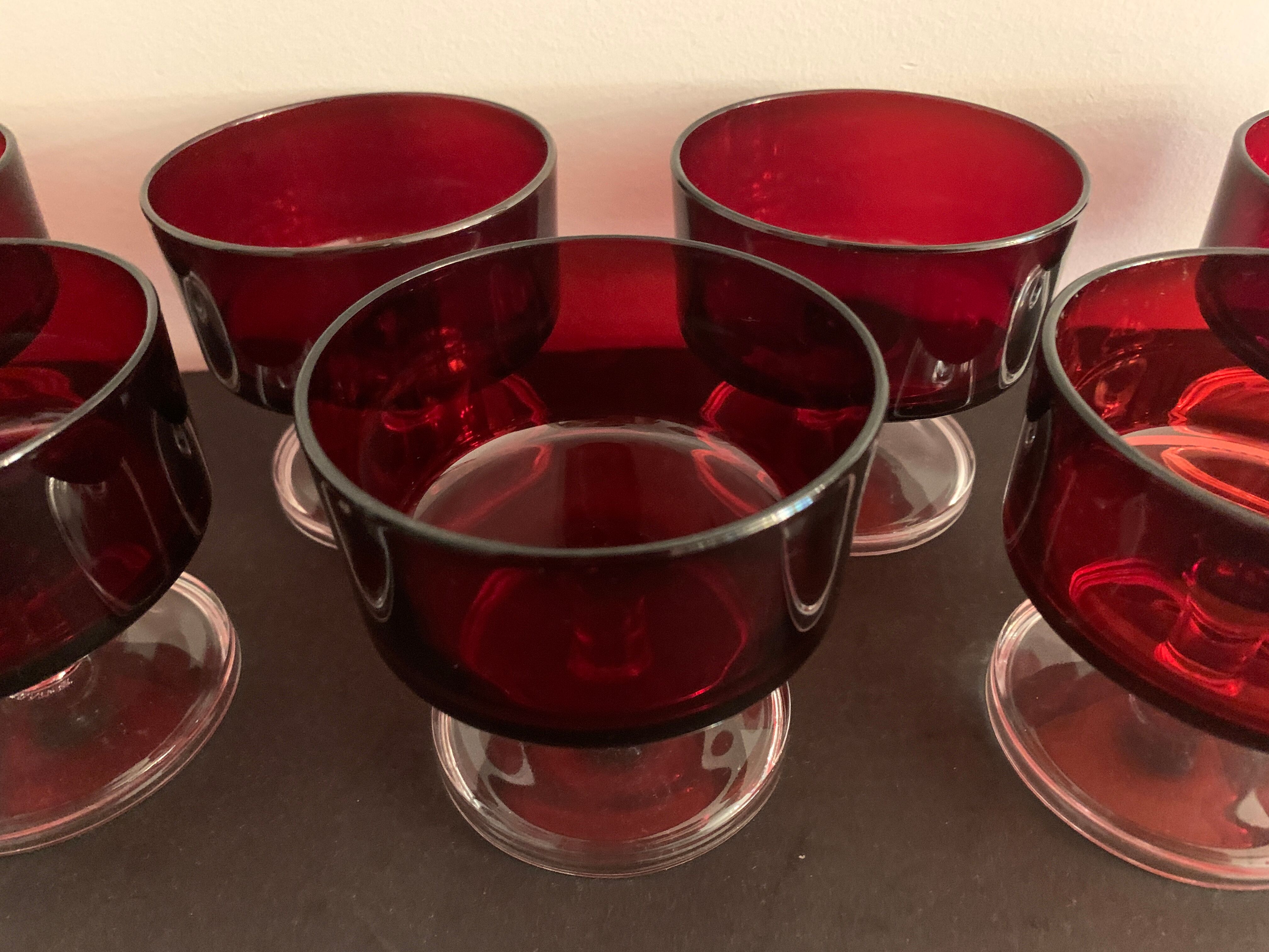 8 coupes à champagne ou dessert Luminarc 1970