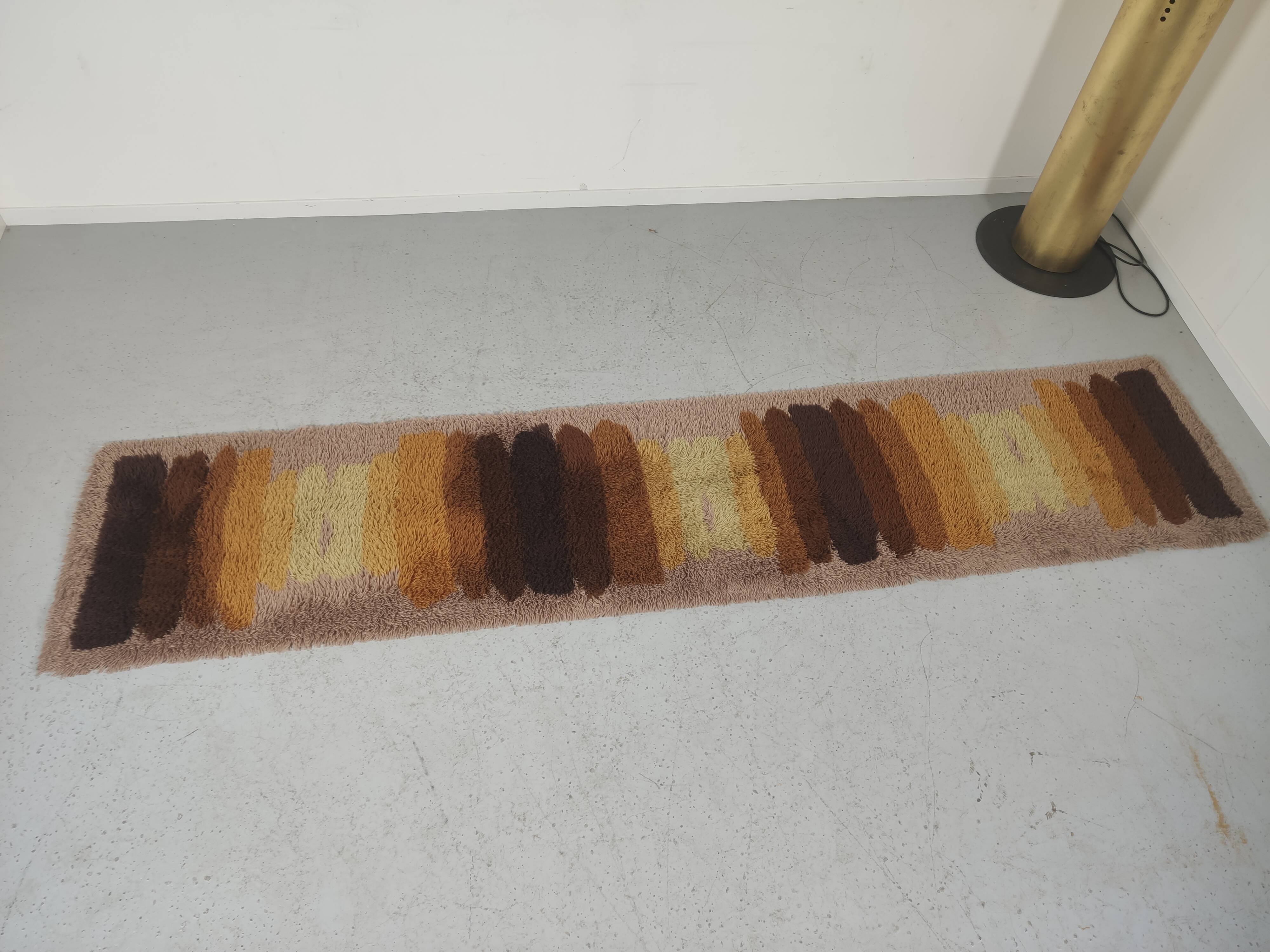 Corridor carpet Desso space age 330cm , Holland 1970s