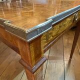 Louis XVI Directoire desk table richly inlaid, brass belt and 2 drawers, 19th century