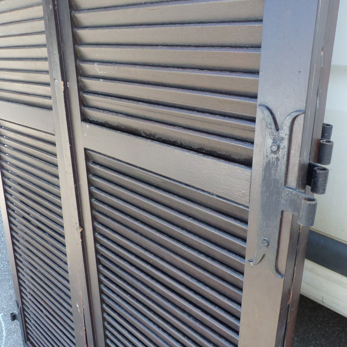 Wooden louvers 2 flaps
