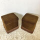 Paire de poufs 70's en velours marron