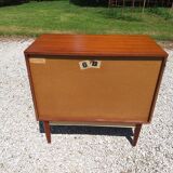 Scandinavian chest of drawers