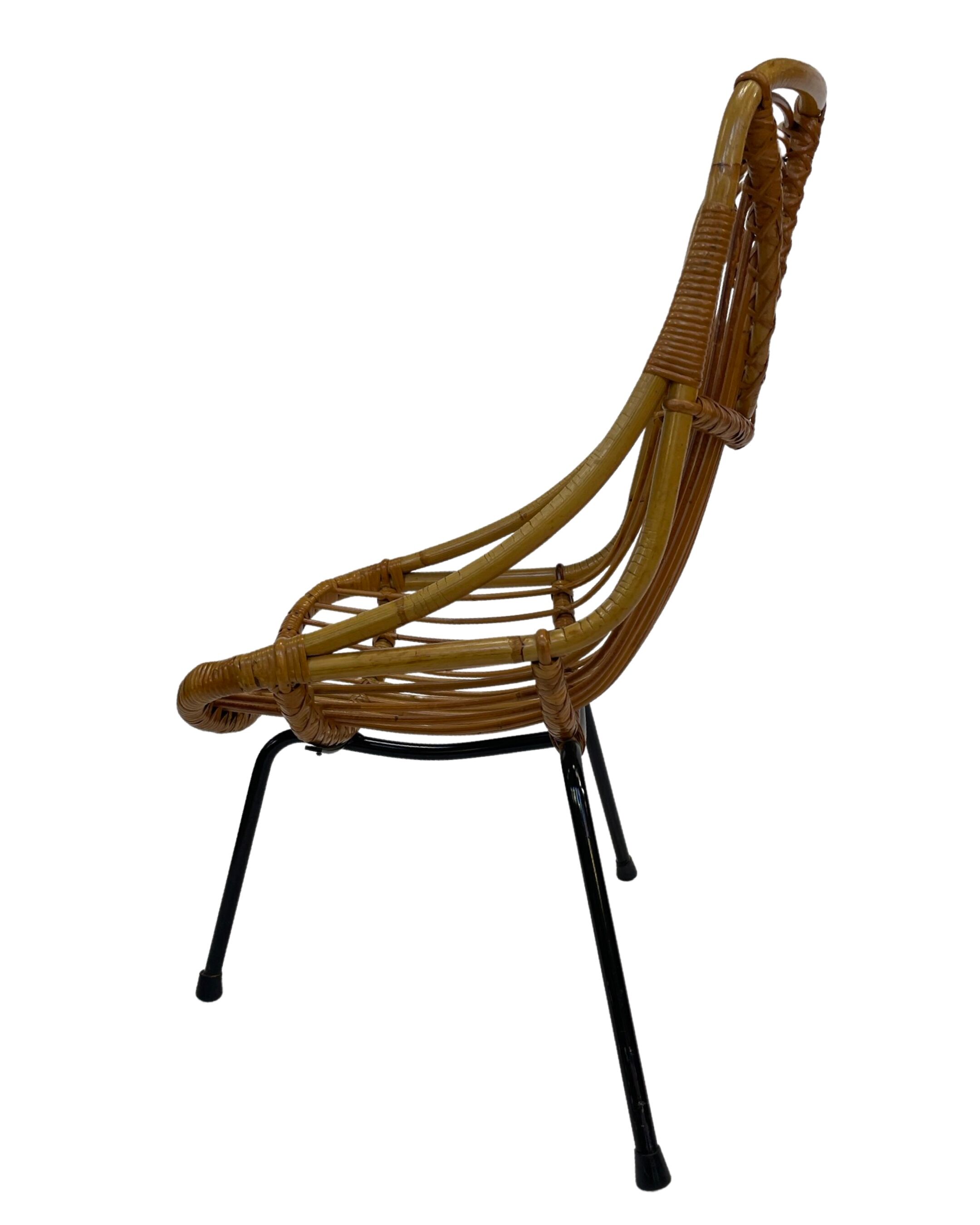 Tripod Rattan easy chair by Dirk van Sliedregt Rohe Noordwolde 1960 in the Netherlands