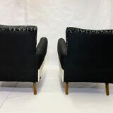 Paire de fauteuils années 1960