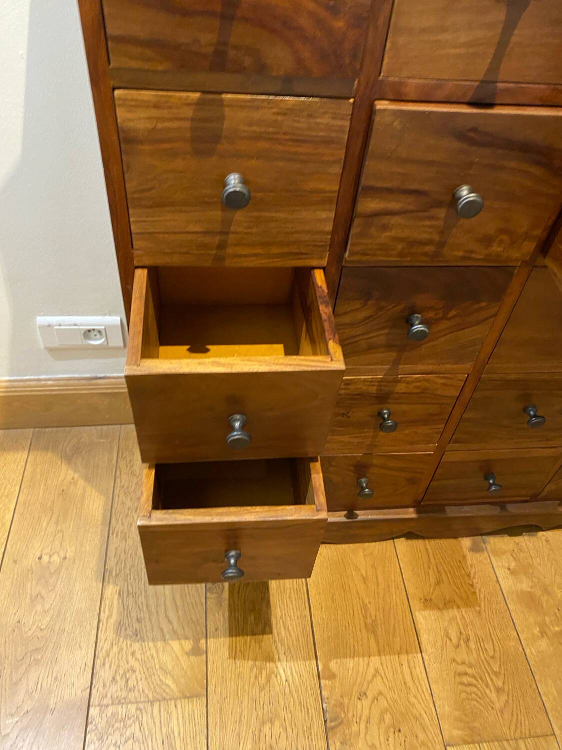 Drawer unit
