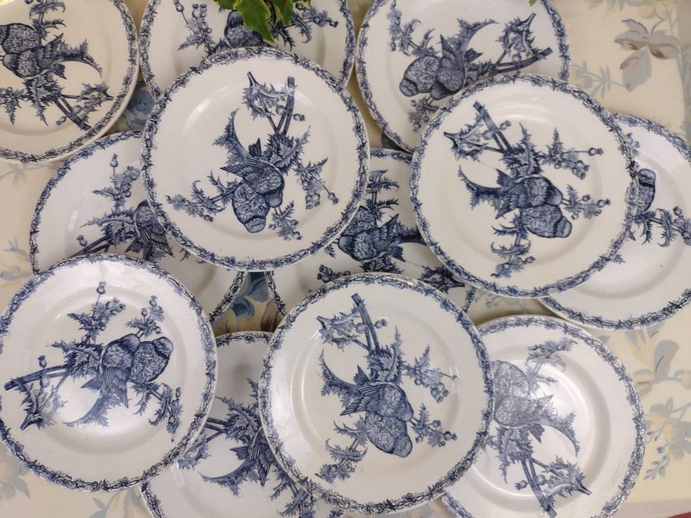 Set of 11 goldfinnets clairefontaine dessert plates