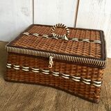 Rattan and scoubidou sewing basket