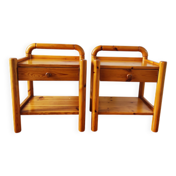 Paire de tables de chevet pin massif 1980