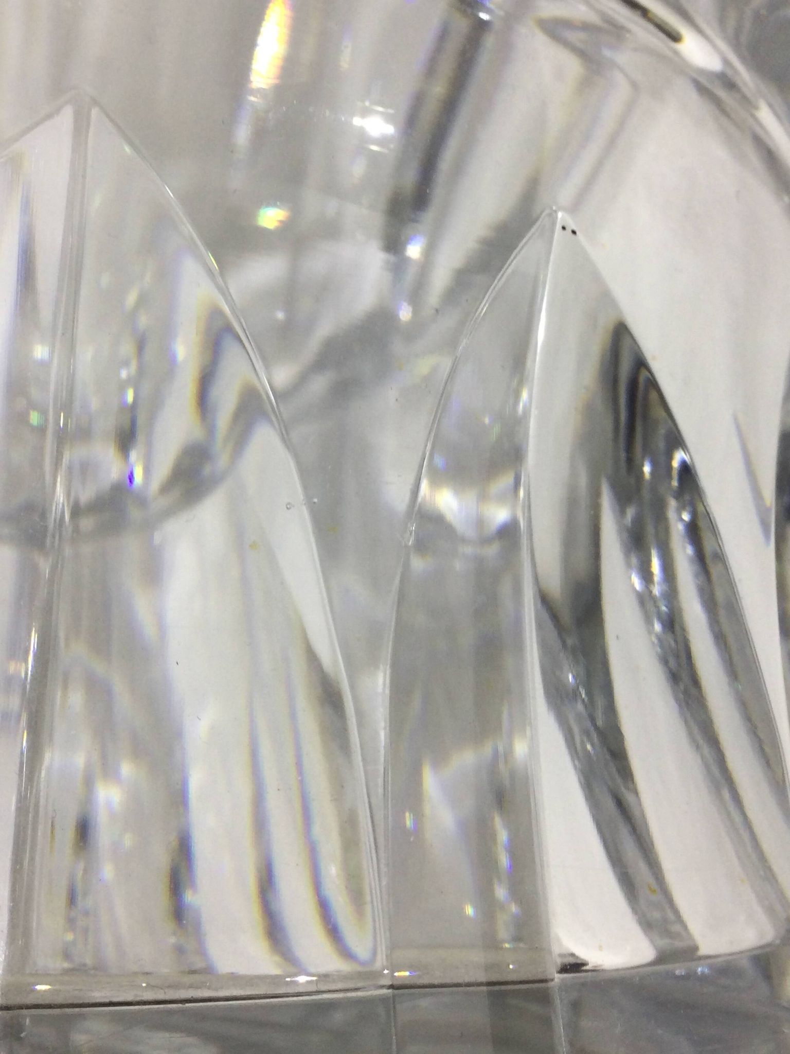 Baccarat - grand vase en cristal