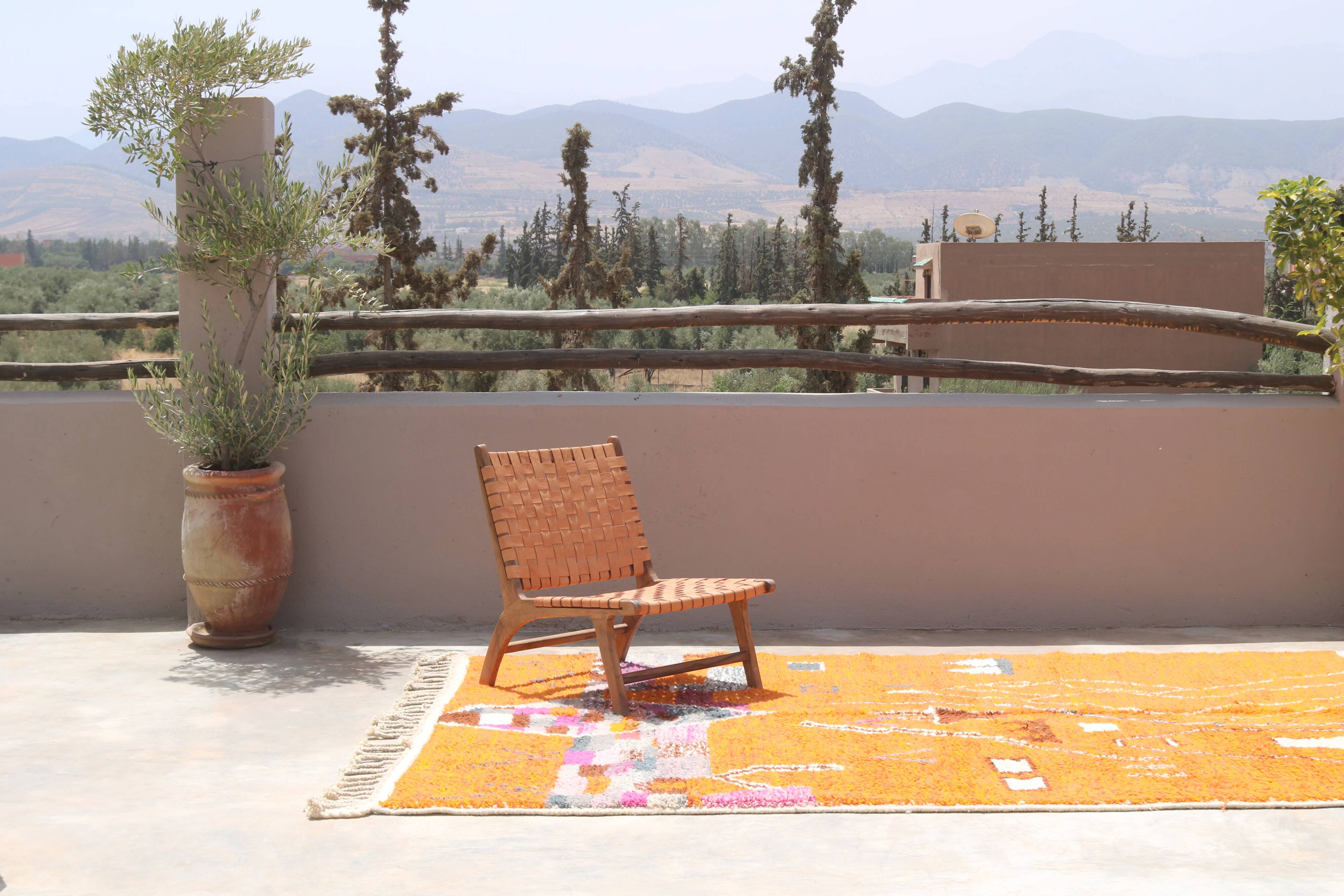 Large handmade colourful rug, 305 x 200 cm - G1020