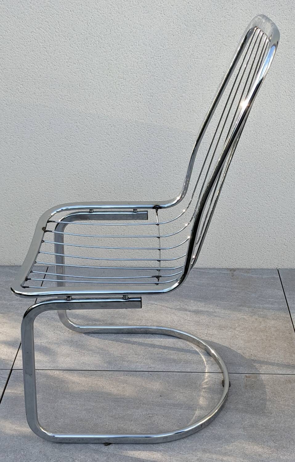 Set of 2 chrome metal chairs, Italian style from the 70s