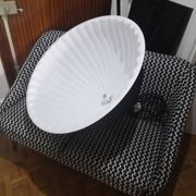 Suspension noire Under the Bell de Muuto
