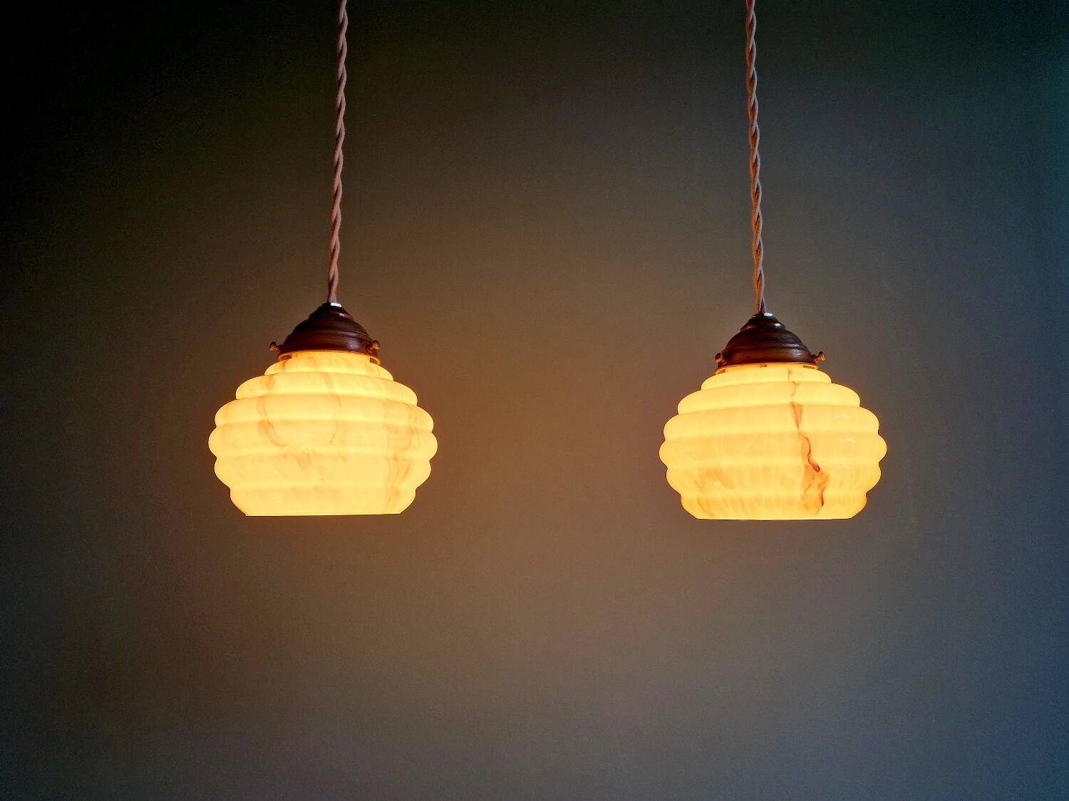 Pair of Art Deco marbled opaline pendant lights, 1920s-30s