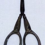 Pair of Art-Nouveau embroidery scissors, in perfect condition!