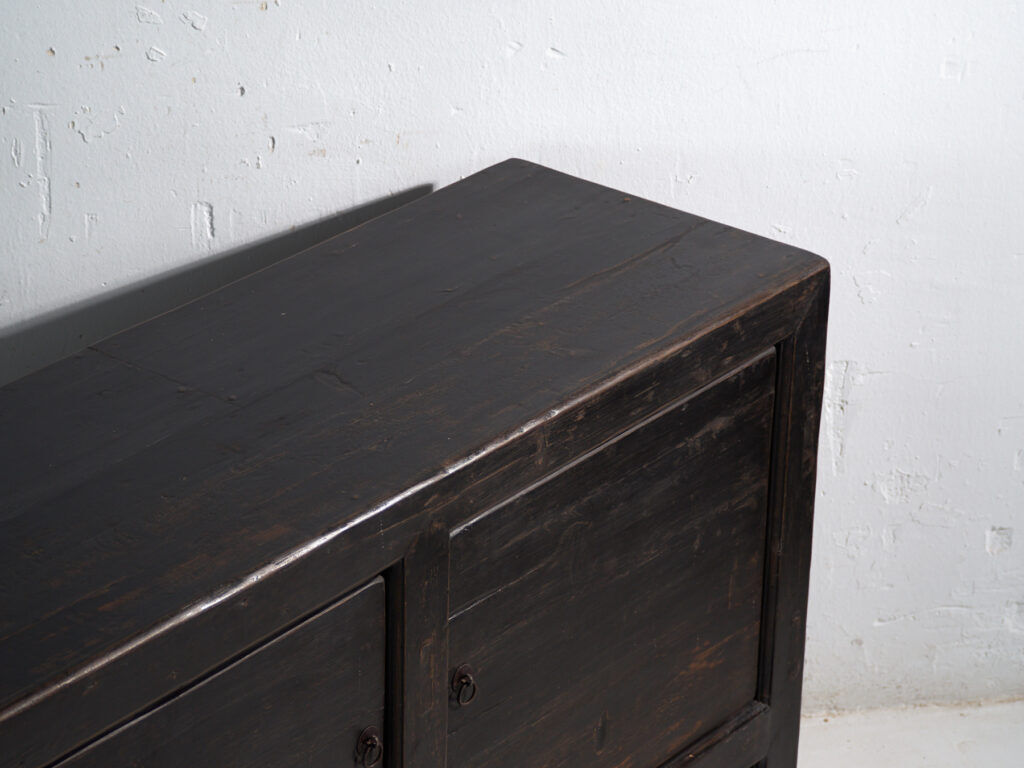 Antique buffet painted in elm wood – China, circa 1930