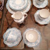 Milton Chocolate Service and Cake Service