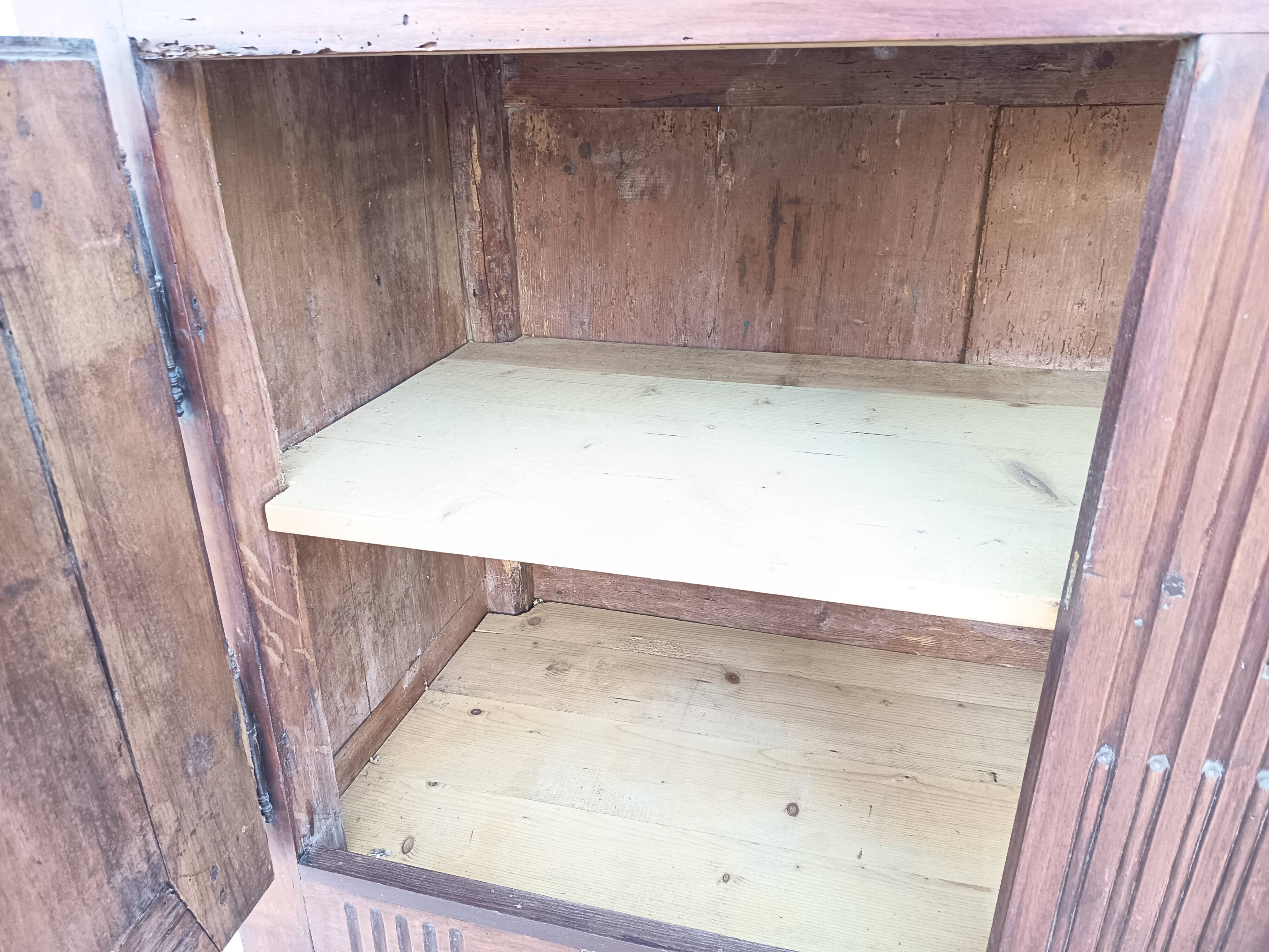 Louis XVI walnut buffet from the 19th century