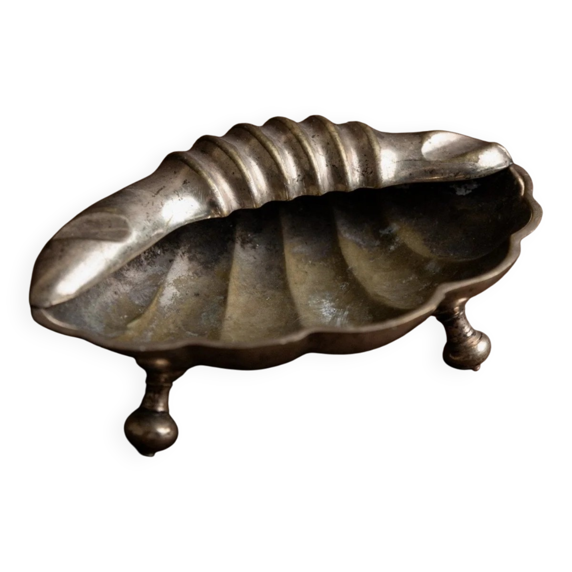 Argent metal ashtray in shell shape with feet – 1960s Italy vintage decor, gift idea for her