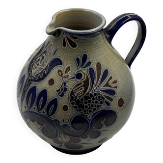Stoneware jug vase