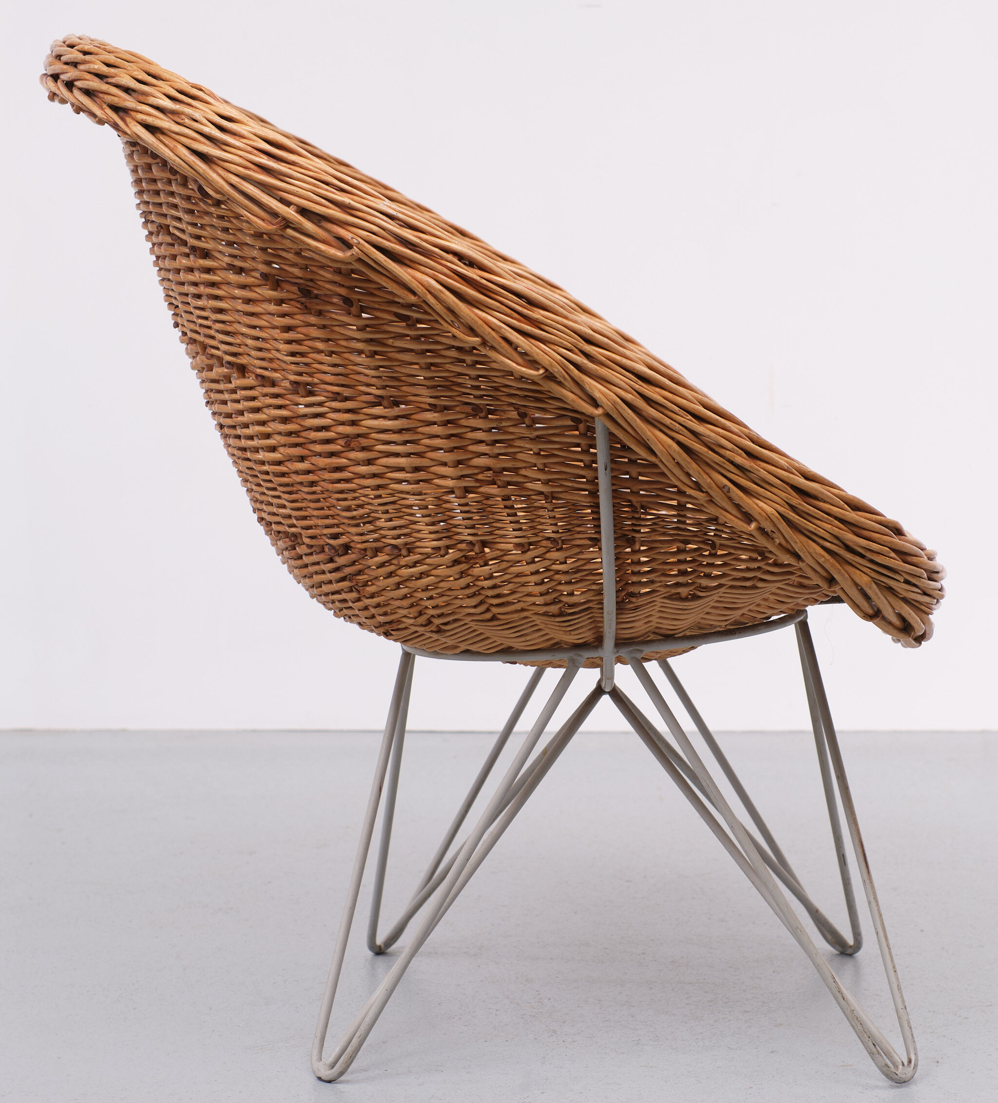 Wicker chair Design Teun Velthuizen for Urotan 1950s Holland