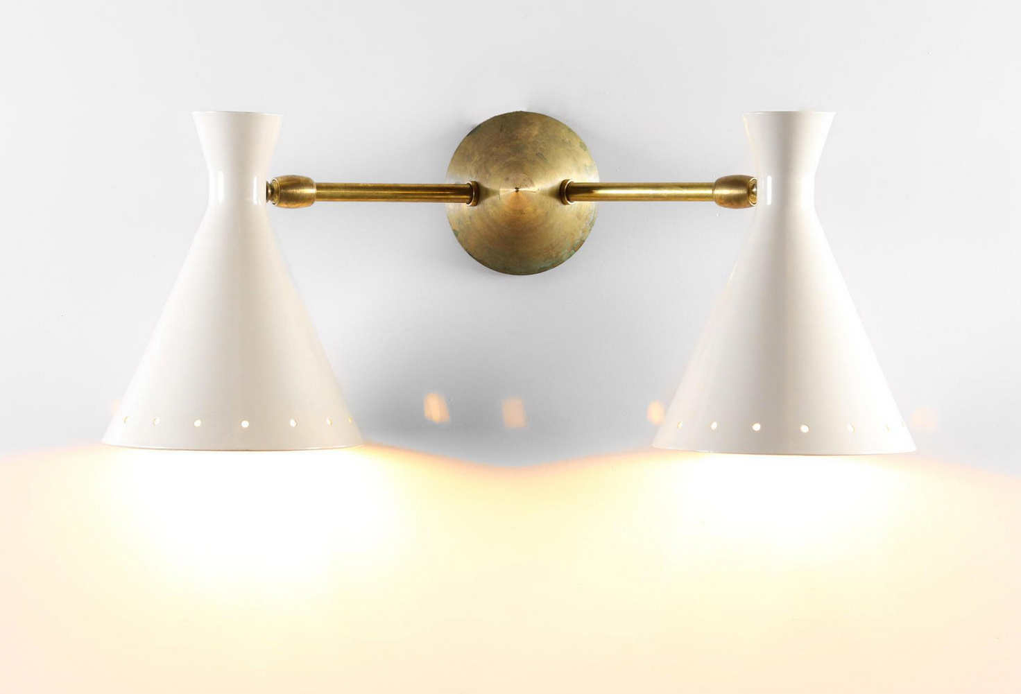 Italian wall lamp sconce double white