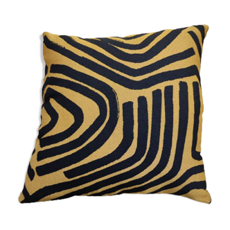 Jacquard cushion