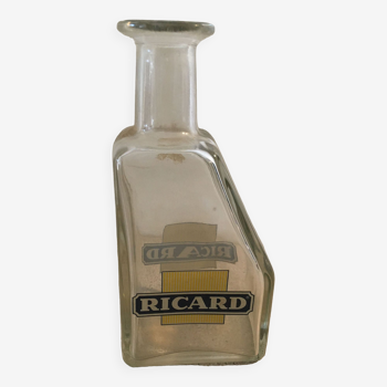 Ricard glass decanter white logo blue cartridge yellow background