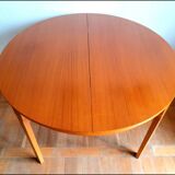 Danish extendable round table 1960