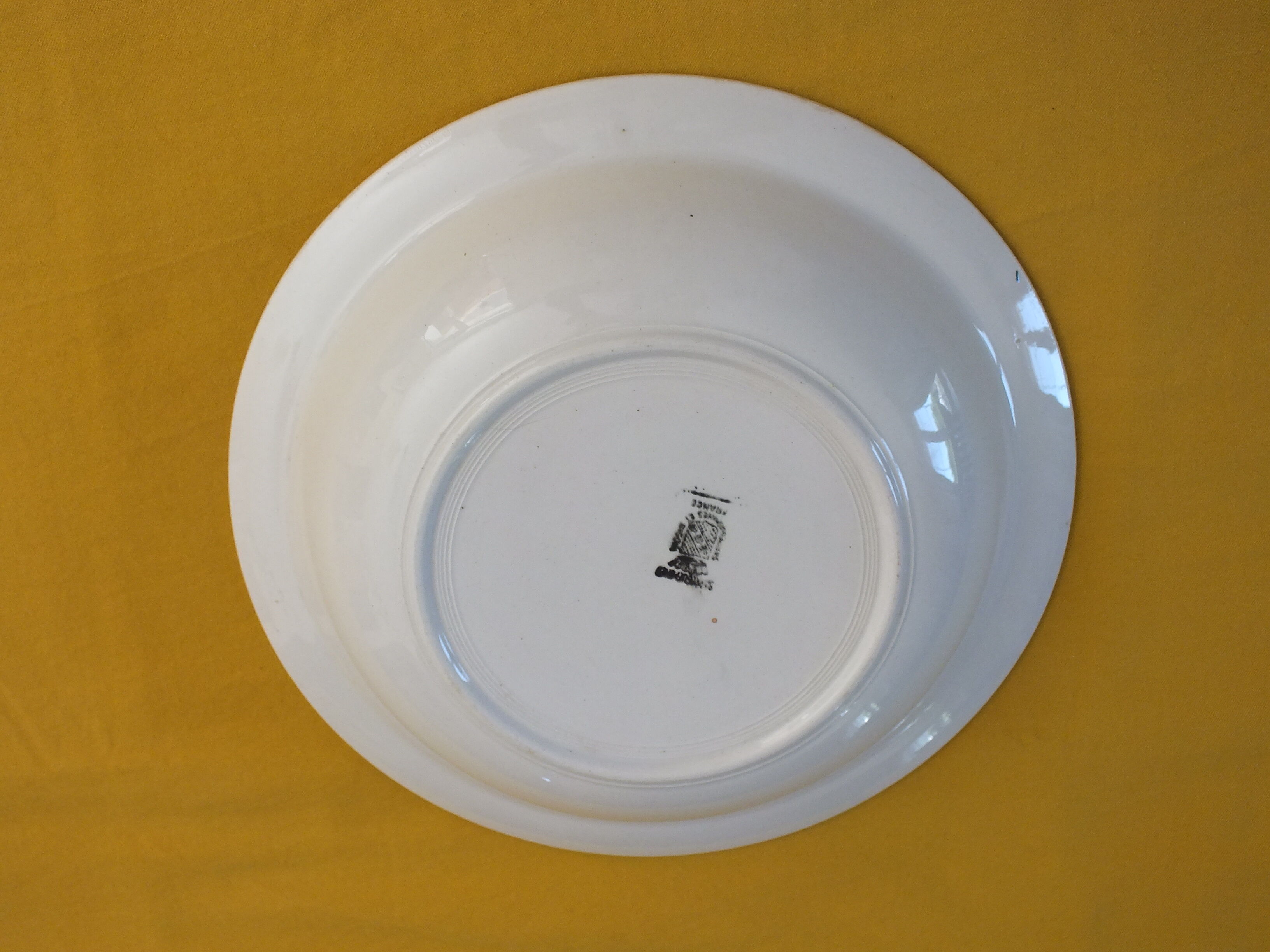 Plat creux rond vintage Digoin Sarreguemines modèle Cibon
