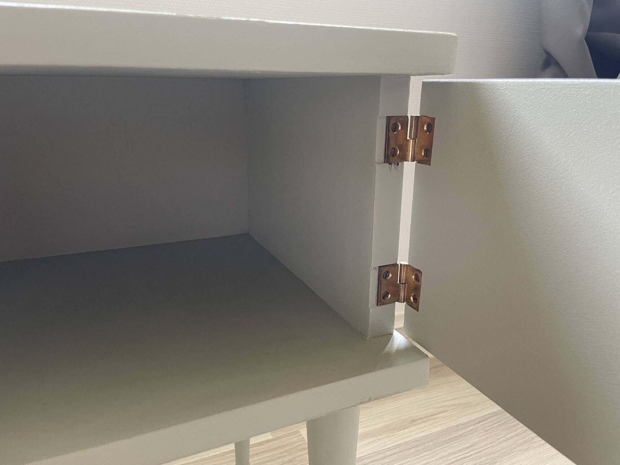 Table de chevet
