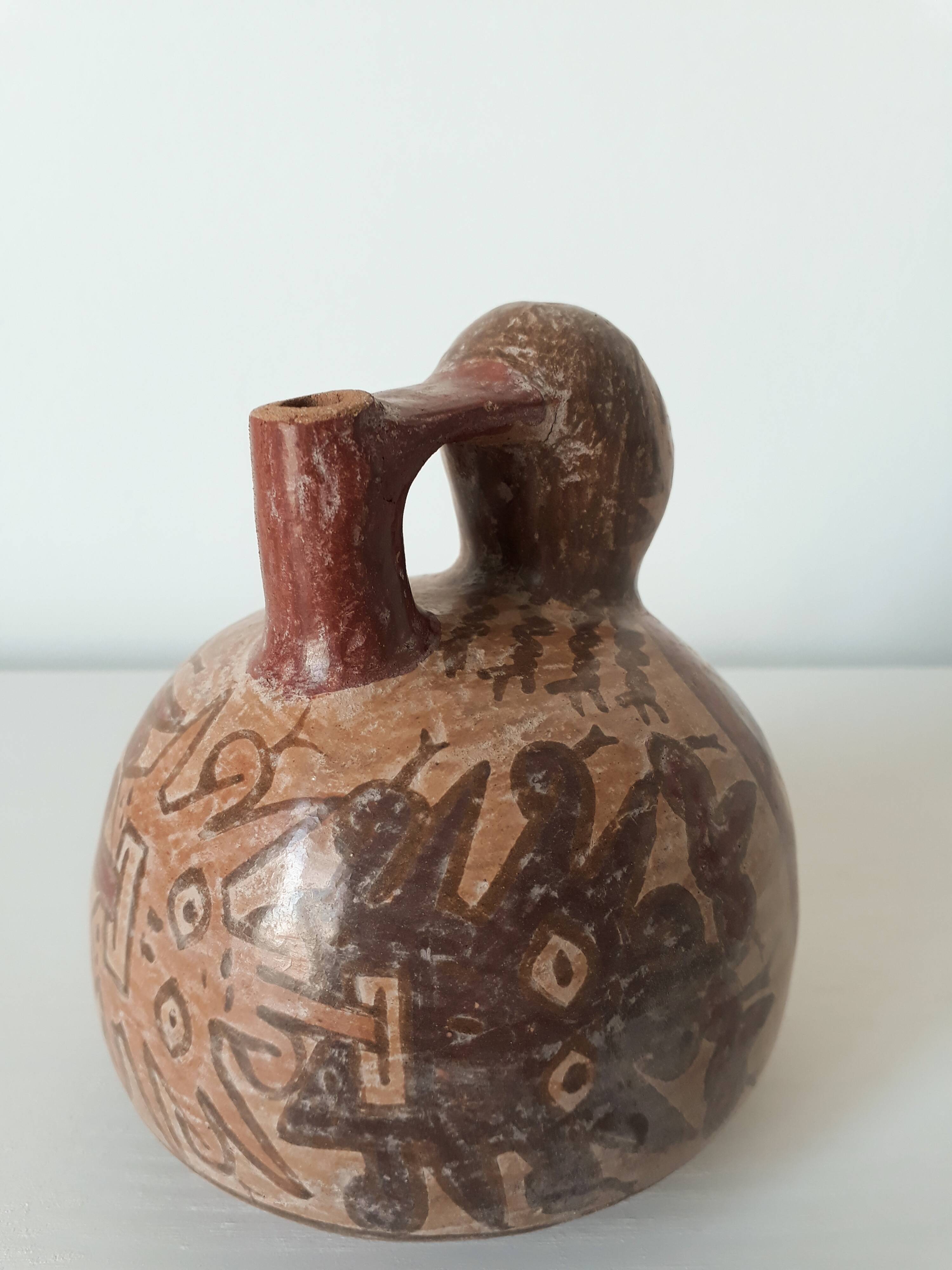 Peruvian stirrup vase with terracotta spout