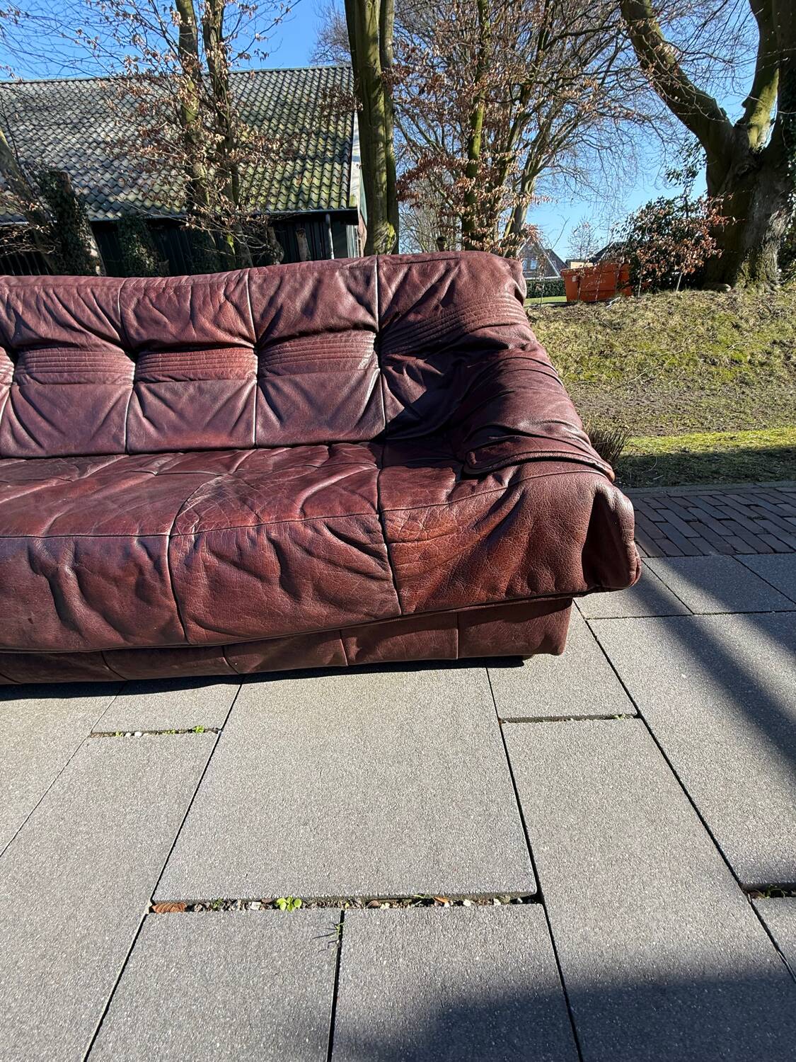 3 seater relax couch
