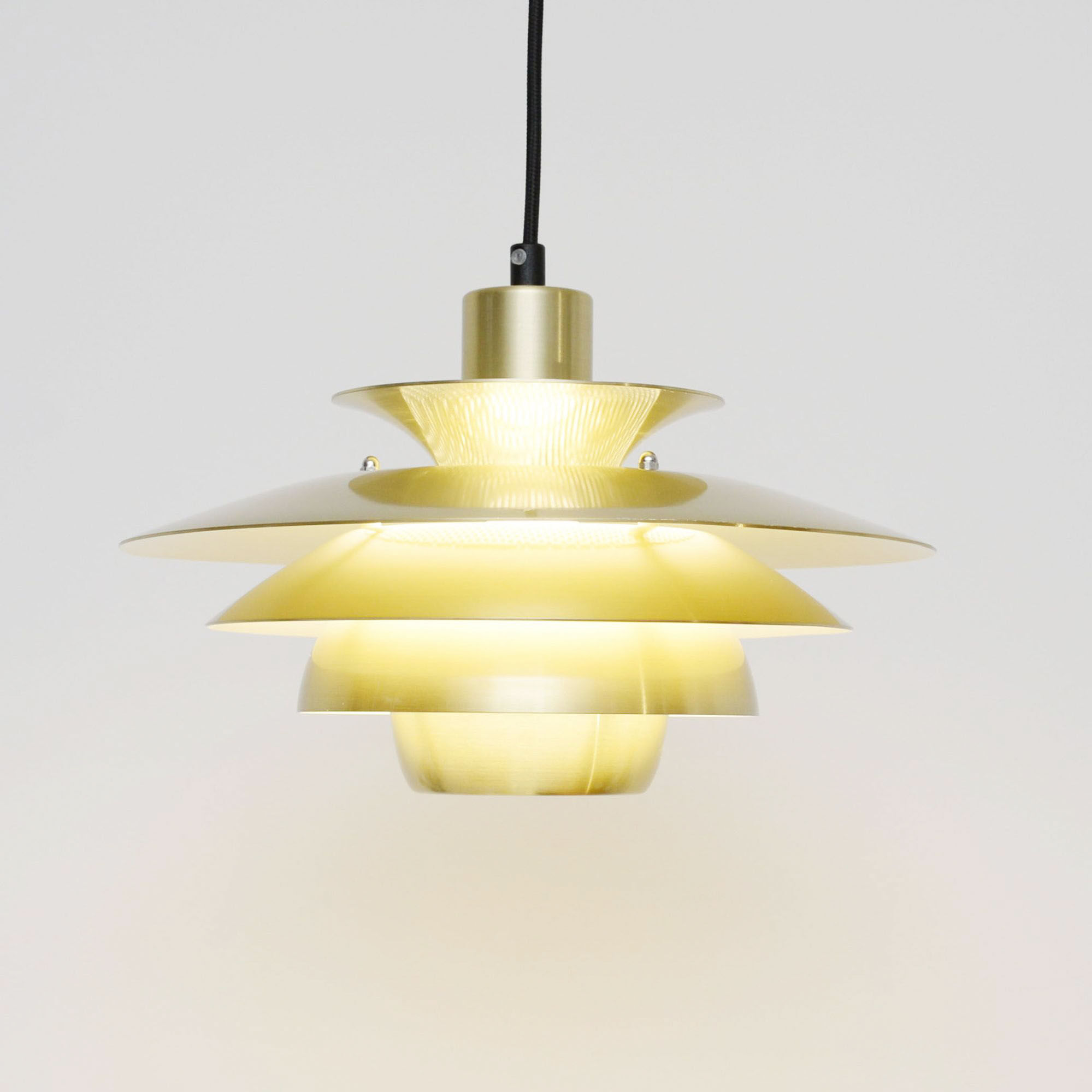 Lampe Jeka dorée, Danemark, années 1970