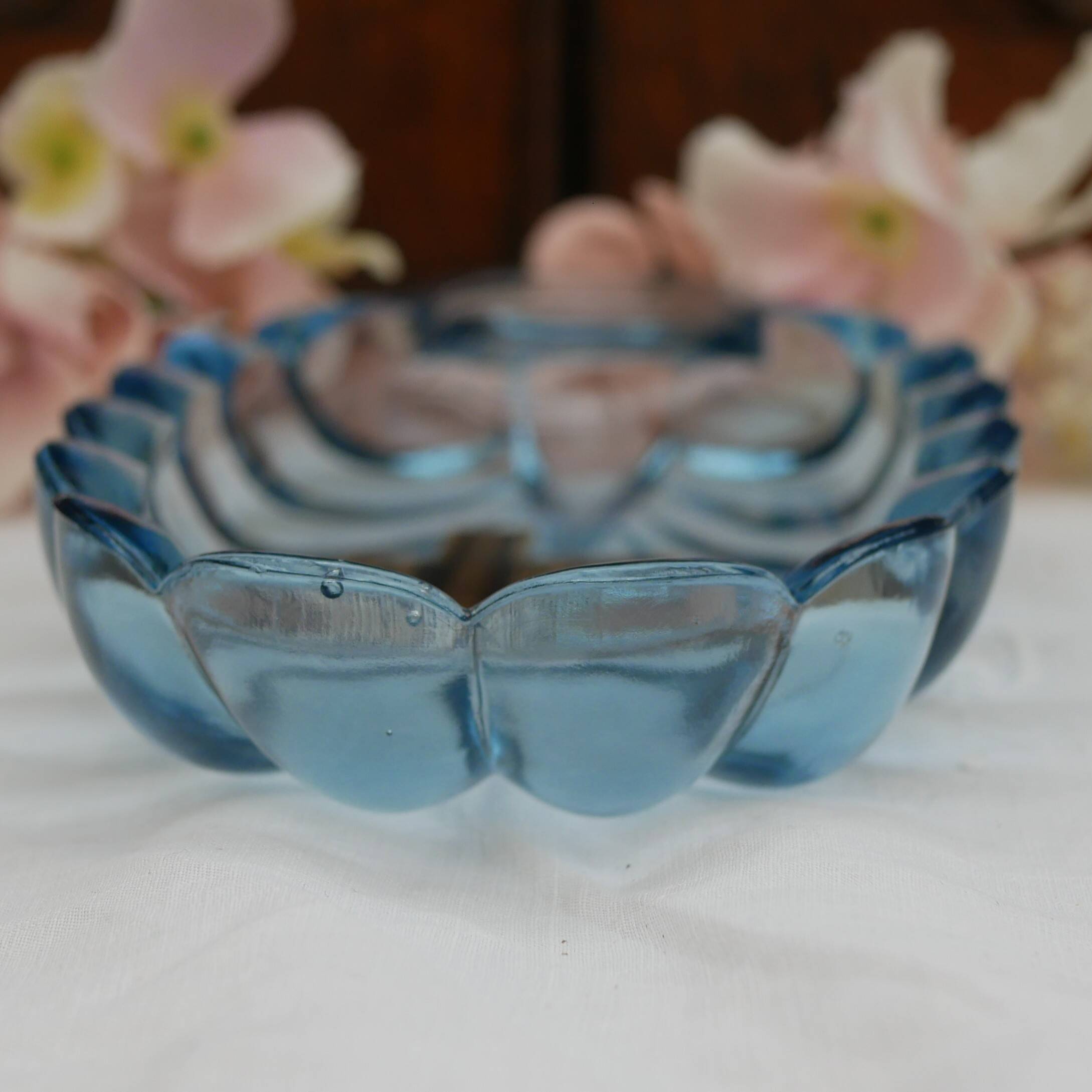 Davidson Handmade English Blue Crystal Jewelry Dish